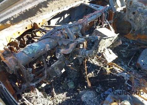 2020 Toyota Camry Se from USA, damaged, VIN 4T1G11AK7LU347173